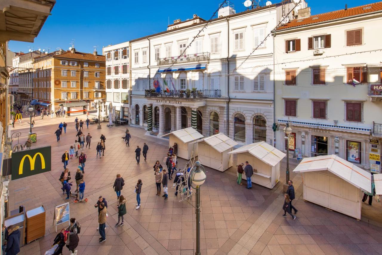Ferienwohnung Sweet Nest Korzo Rijeka Exterior foto
