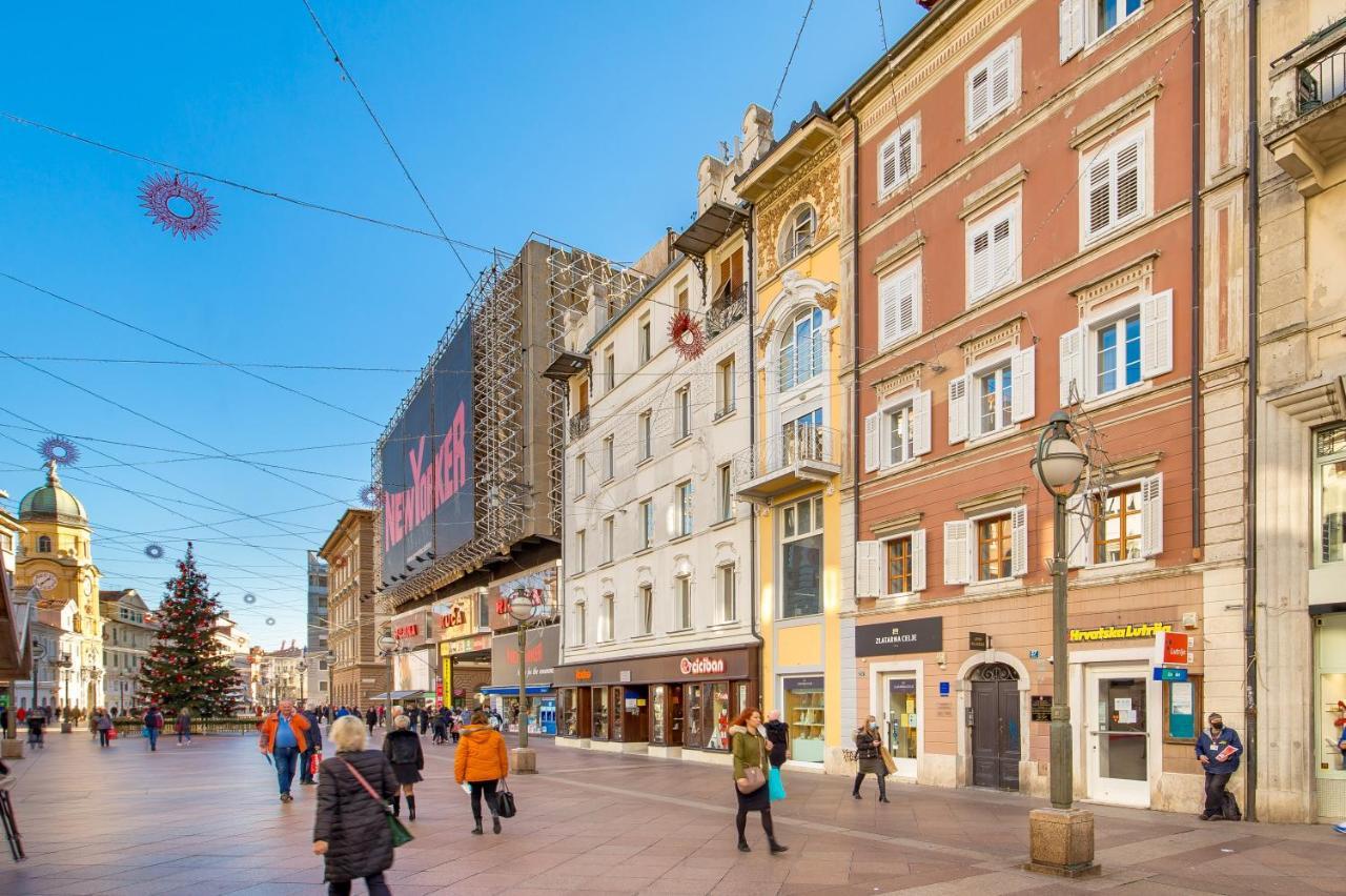 Ferienwohnung Sweet Nest Korzo Rijeka Exterior foto
